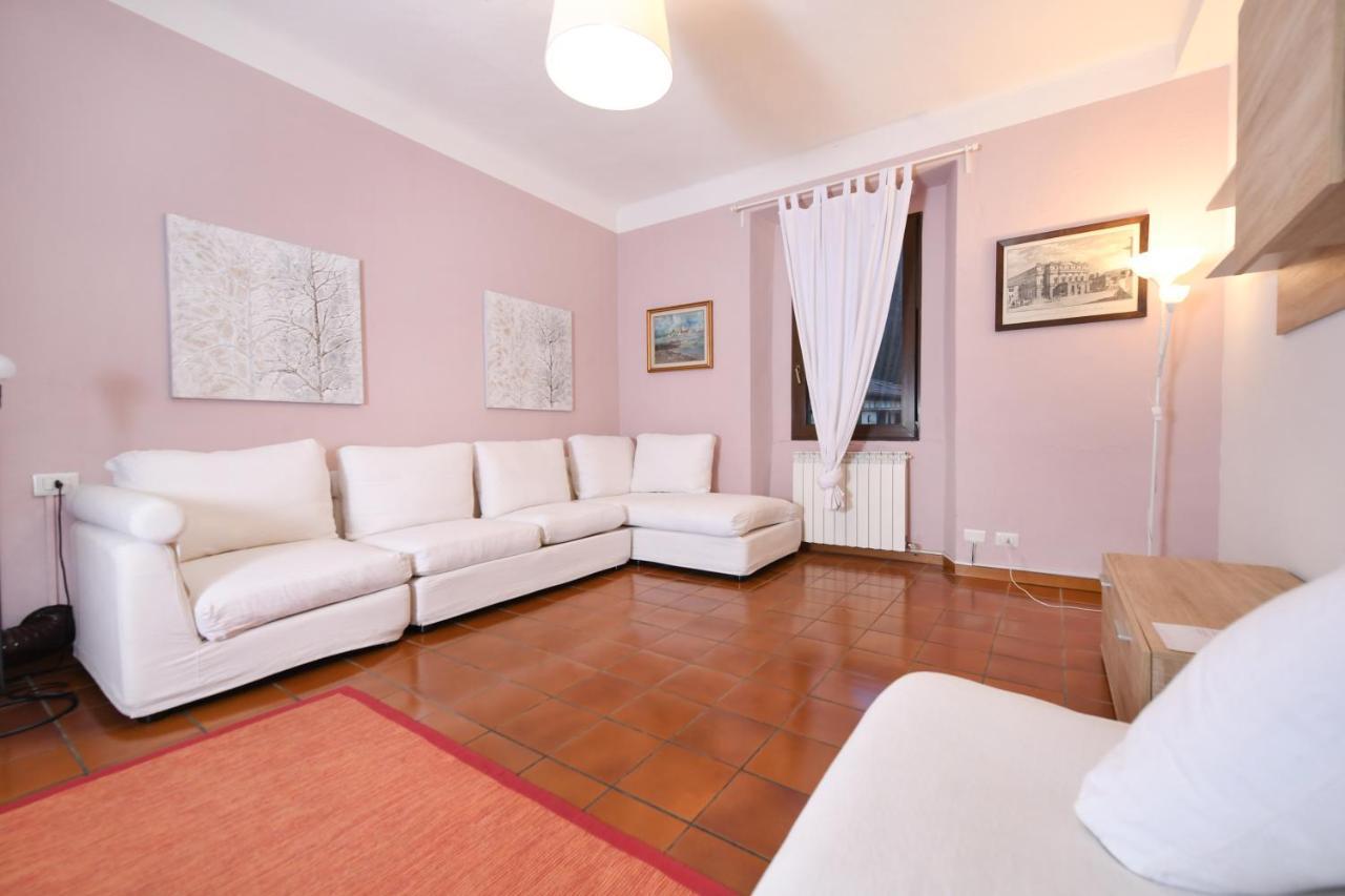 Villa Pinetina B&B Lasnigo Esterno foto